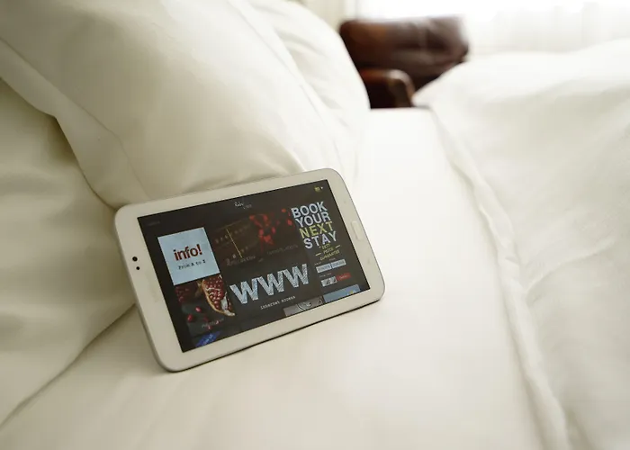 Hotel Ruby Sofie By Ihg 4*
