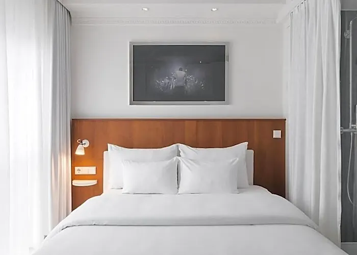 Ruby Sofie By Ihg Hotel 4*