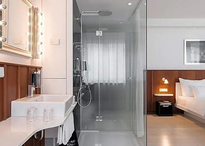 Hotel Ruby Sofie By Ihg