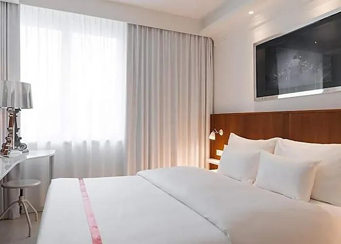 Hotel Ruby Sofie By Ihg