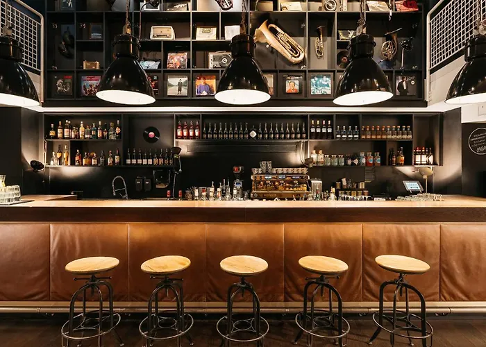 Hotel Ruby Sofie By Ihg 4*